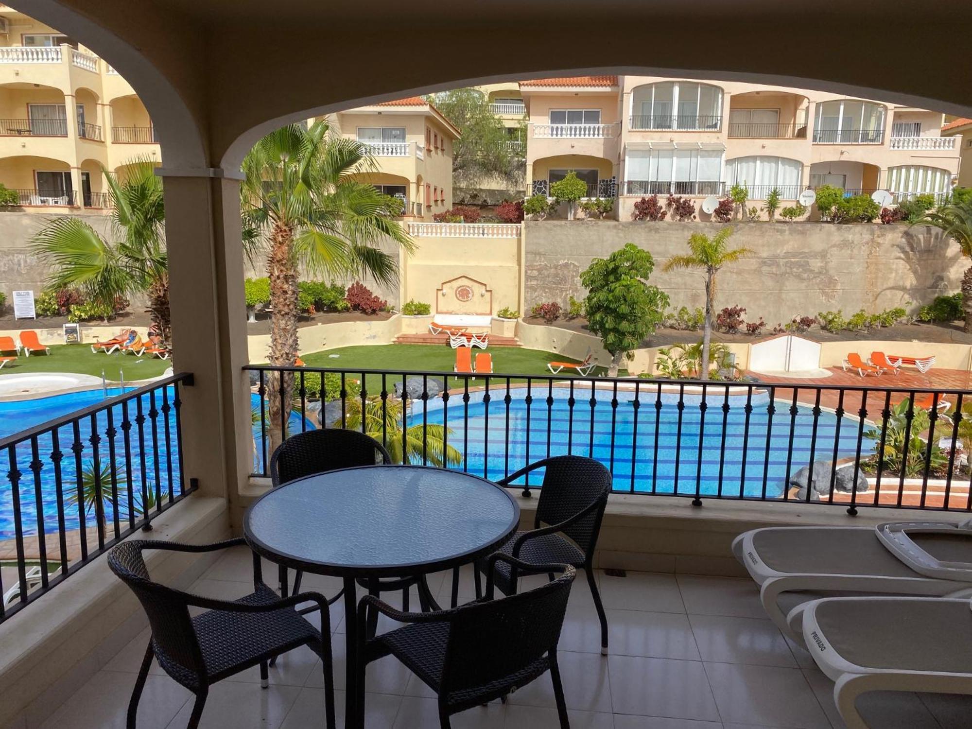 Michelangelo Resort Apartments San Miguel de Abona Exteriör bild
